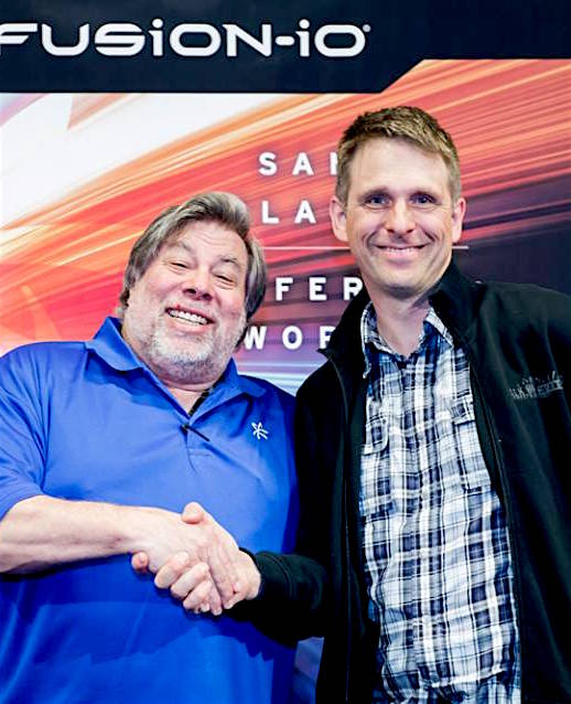 Magnus Kennedal med Steve Wozniak